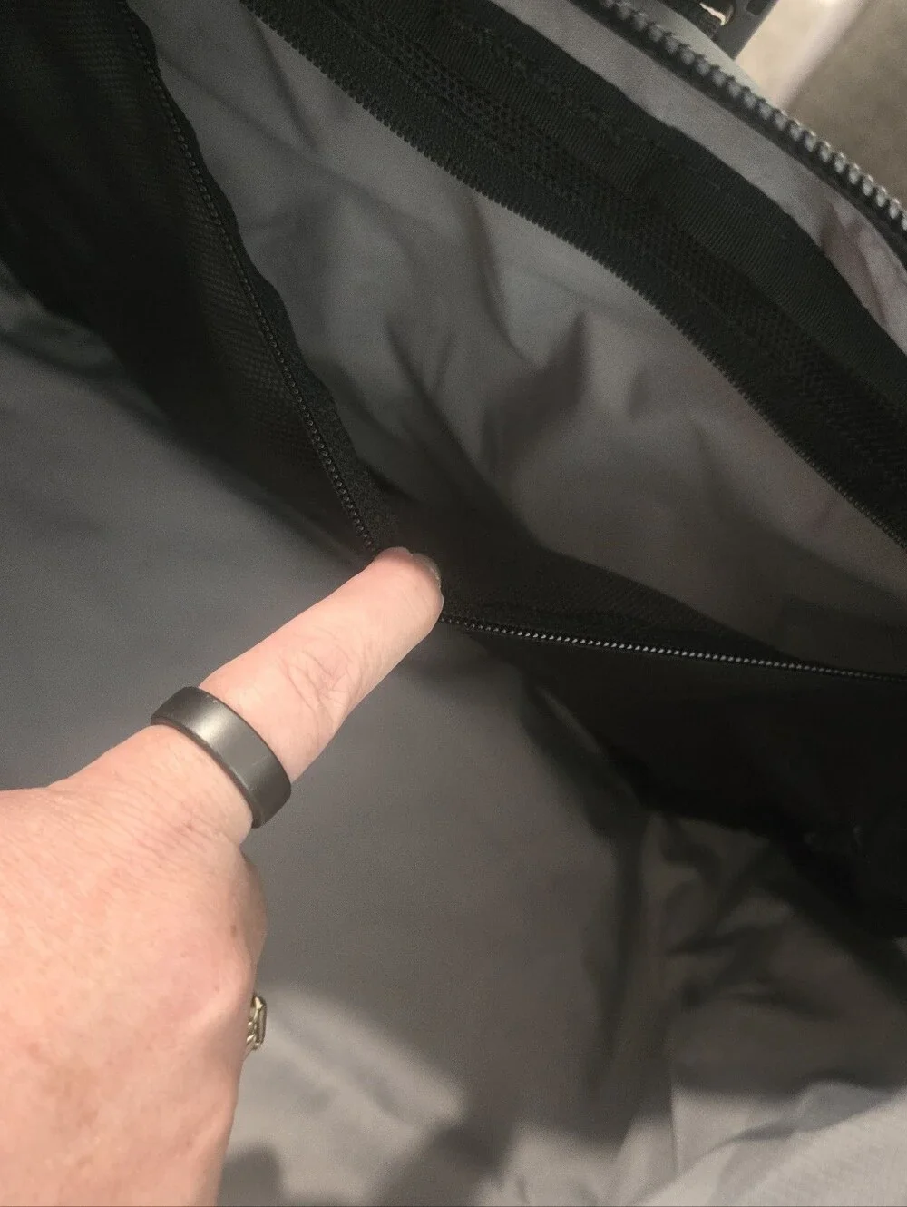 BABOON TO THE MOON GO-BAG 60L NWOT